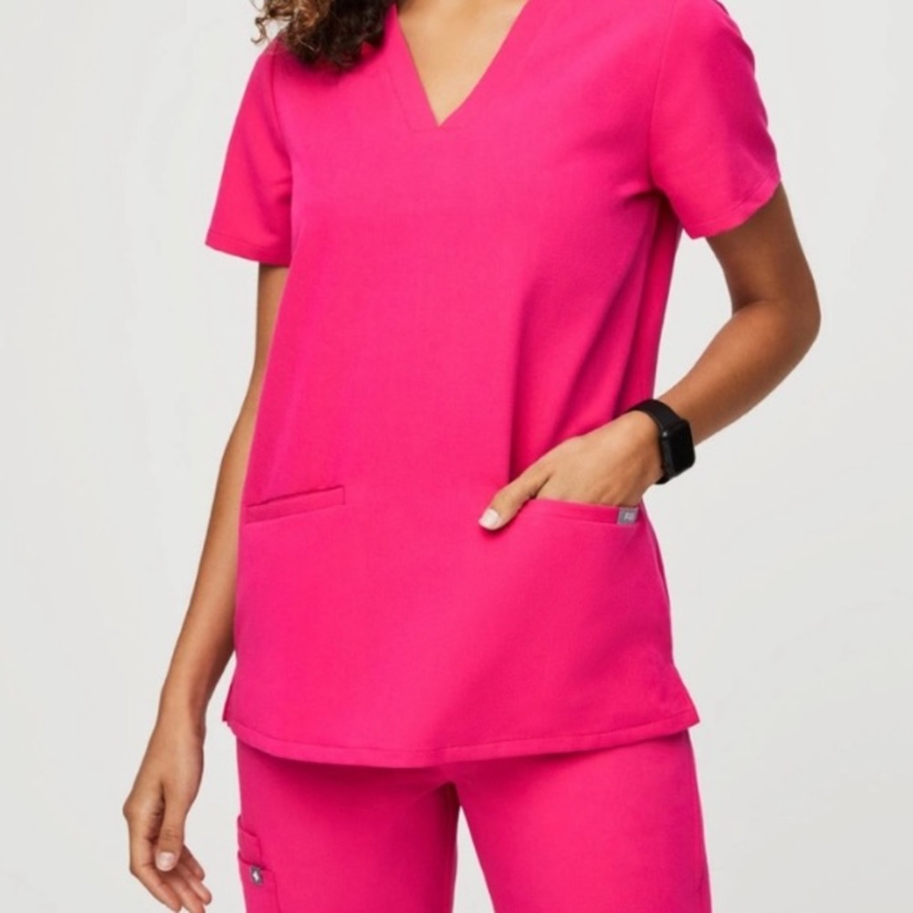 Figs Hot Pink three pocket scrub top